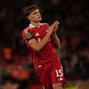 开云官方网站-邮报：莱奥尼下个月可进行跑步训练 雅凯当初只愿加盟利物浦