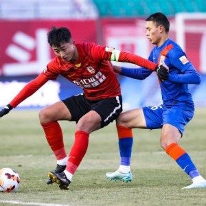 平申花止颓势 伤员逐渐回归长春亚泰赛季仍未结束